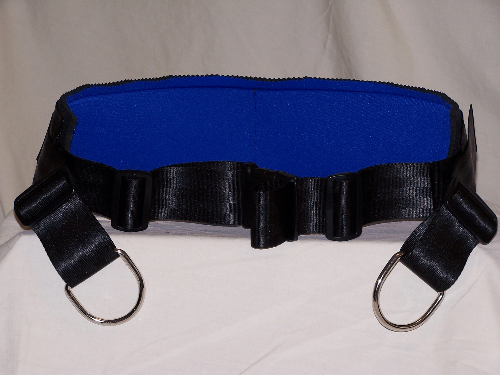 Weightlifting belt with metal loops